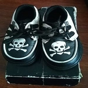 Baby tuk t.u.k creepers skull ok infant